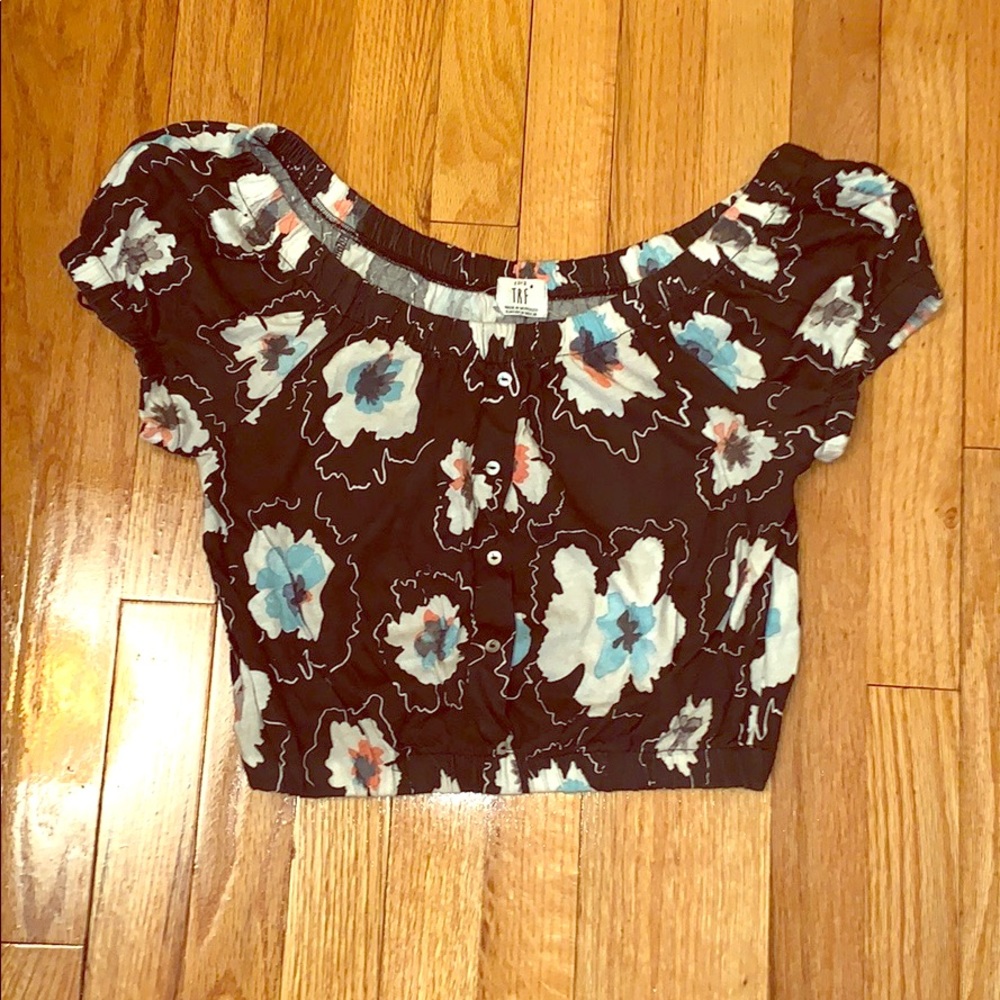 ❗️2/$10❗️ZARA Floral Peasant Top